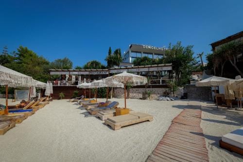 HOTEL DENOEL Hotel in Ksamil