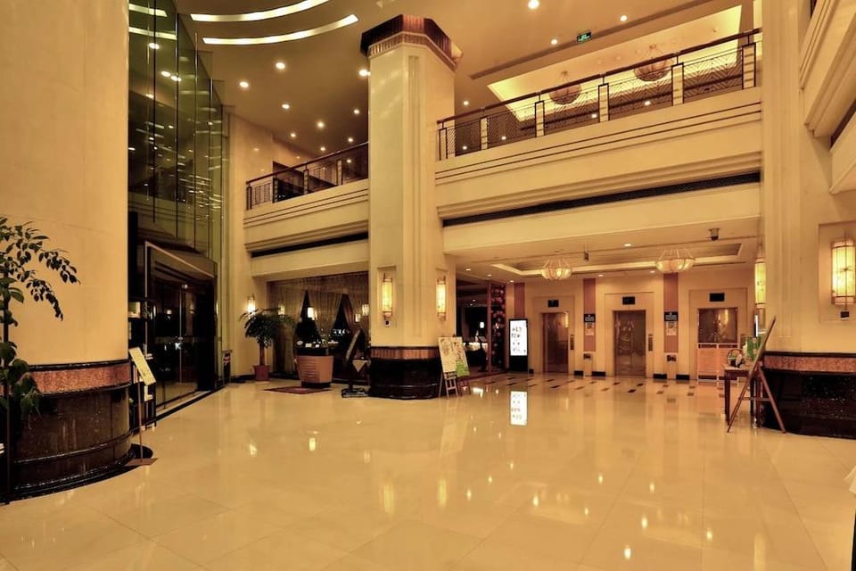 Wenhua Jinglan Hotel Hangzhou Hotel in Hangzhou
