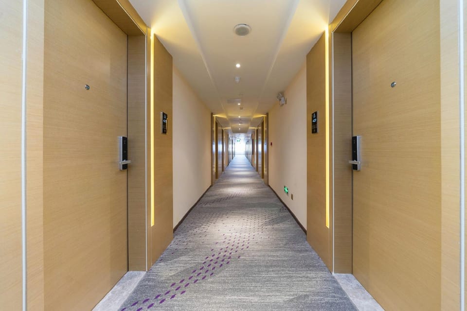 Lavande Hotel·Foshan  Bijiang Light Rail Station Biguiyuan Hotel in Guangzhou