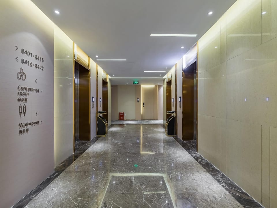 Lavande Hotel Xuzhou Junsheng Plaza Bengteng Avenue Metro Station Hotel in Jiangsu