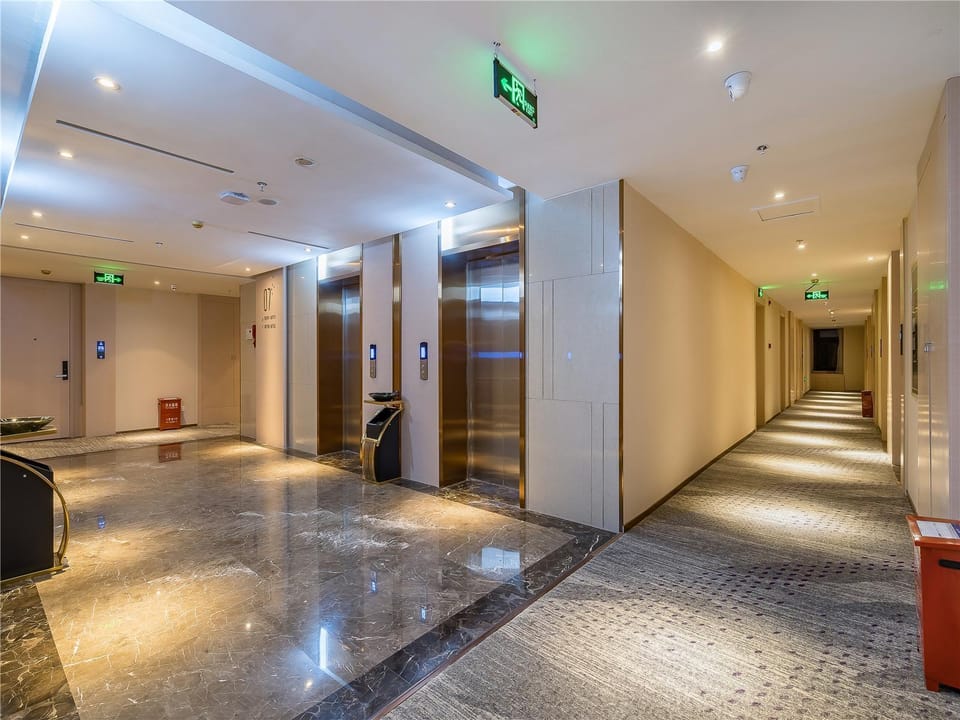 Lavande Hotel Xuzhou Junsheng Plaza Bengteng Avenue Metro Station Hotel in Jiangsu