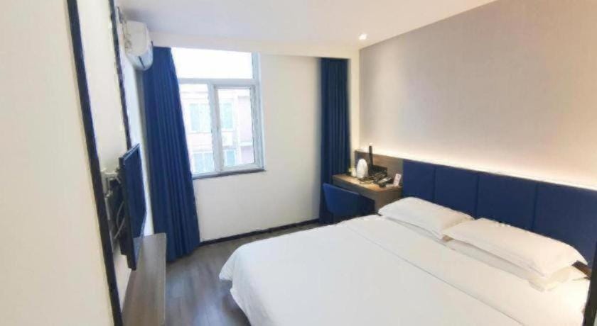 7 Days Premium·Beijing Sanlitun Tuanjiehu Metro Station Hotel in Beijing