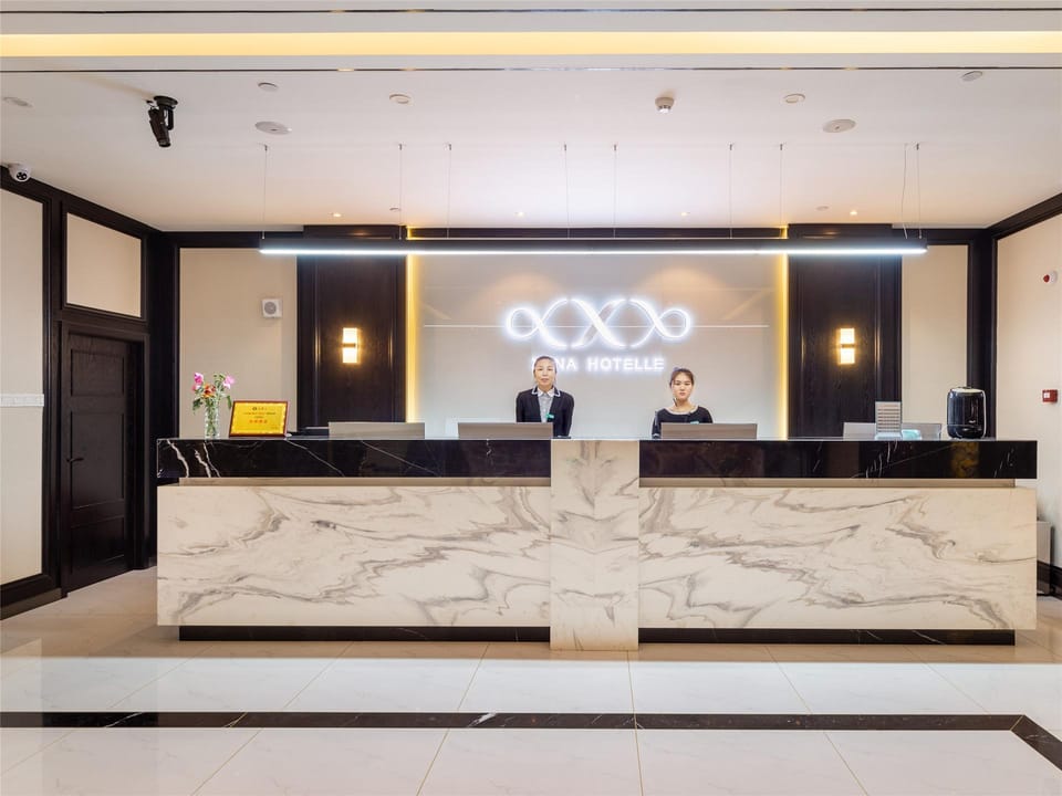 Xana Hotelle·Langfang  University of Technology Stadium Hotel in Tianjin