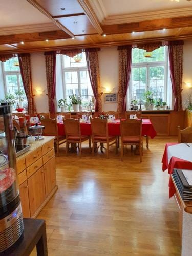 Hotel & Restaurant Krone Hotel in Thuringia, Germany