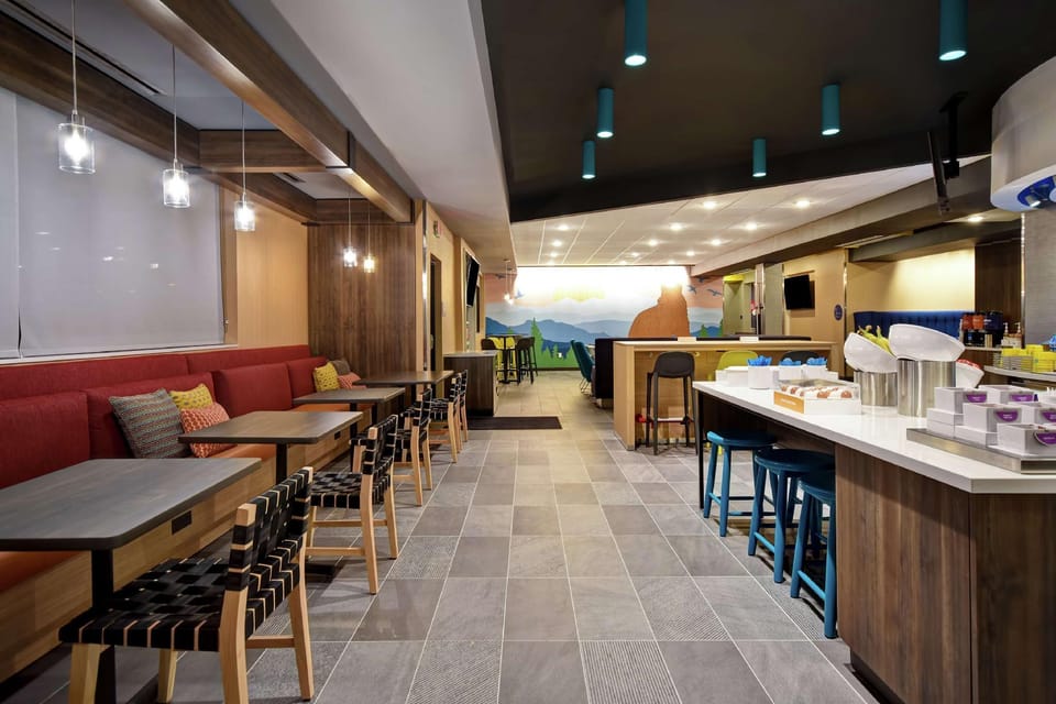Tru Denver South Park Meadows Hotel in Lone Tree