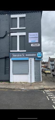 Smeaton serviced Accommodation Hotel in Liverpool