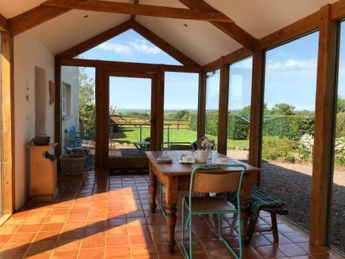 Dan y Graig Barn, Carmarthen Hotel in Wales