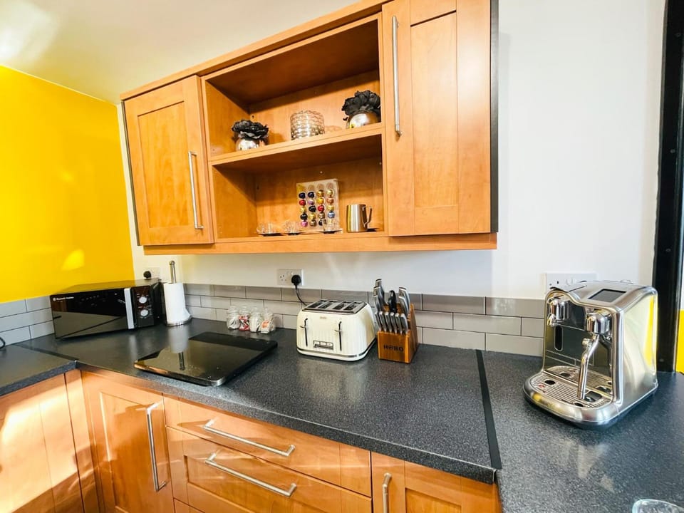 PHOENIX Apartments Hotel in England