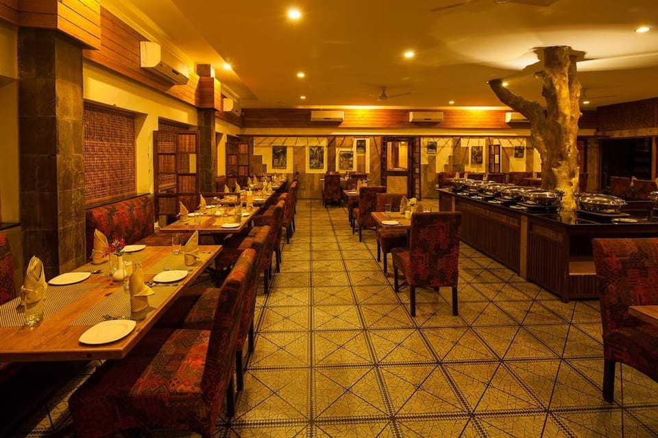 Sinclairs Retreat Dooars Hotel in West Bengal