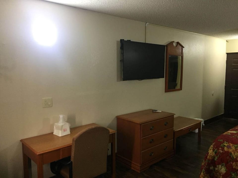 Briarwood Inn Motel in Pine Bluff