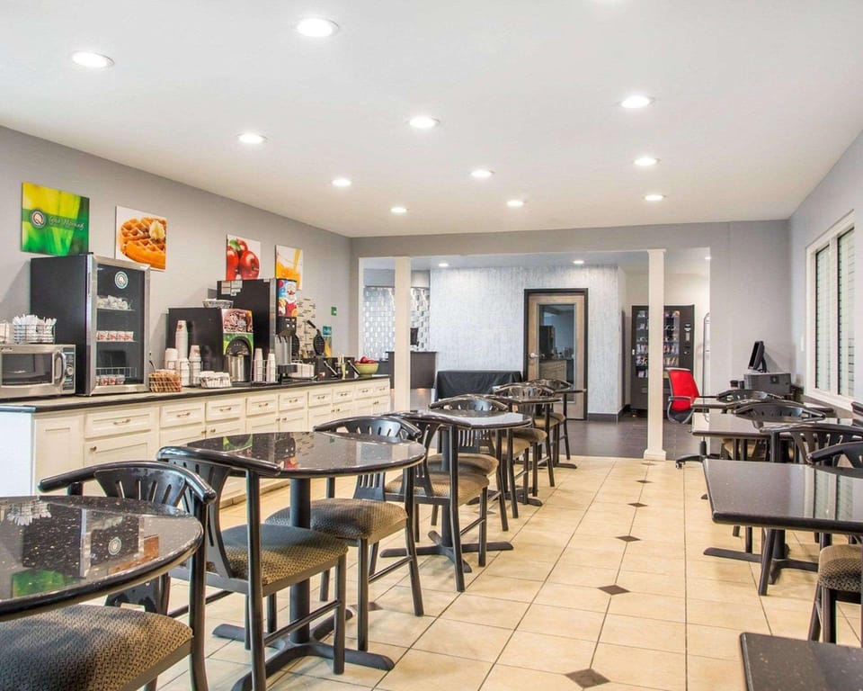 Quality Inn & Suites North/Polaris Hotel in Ohio