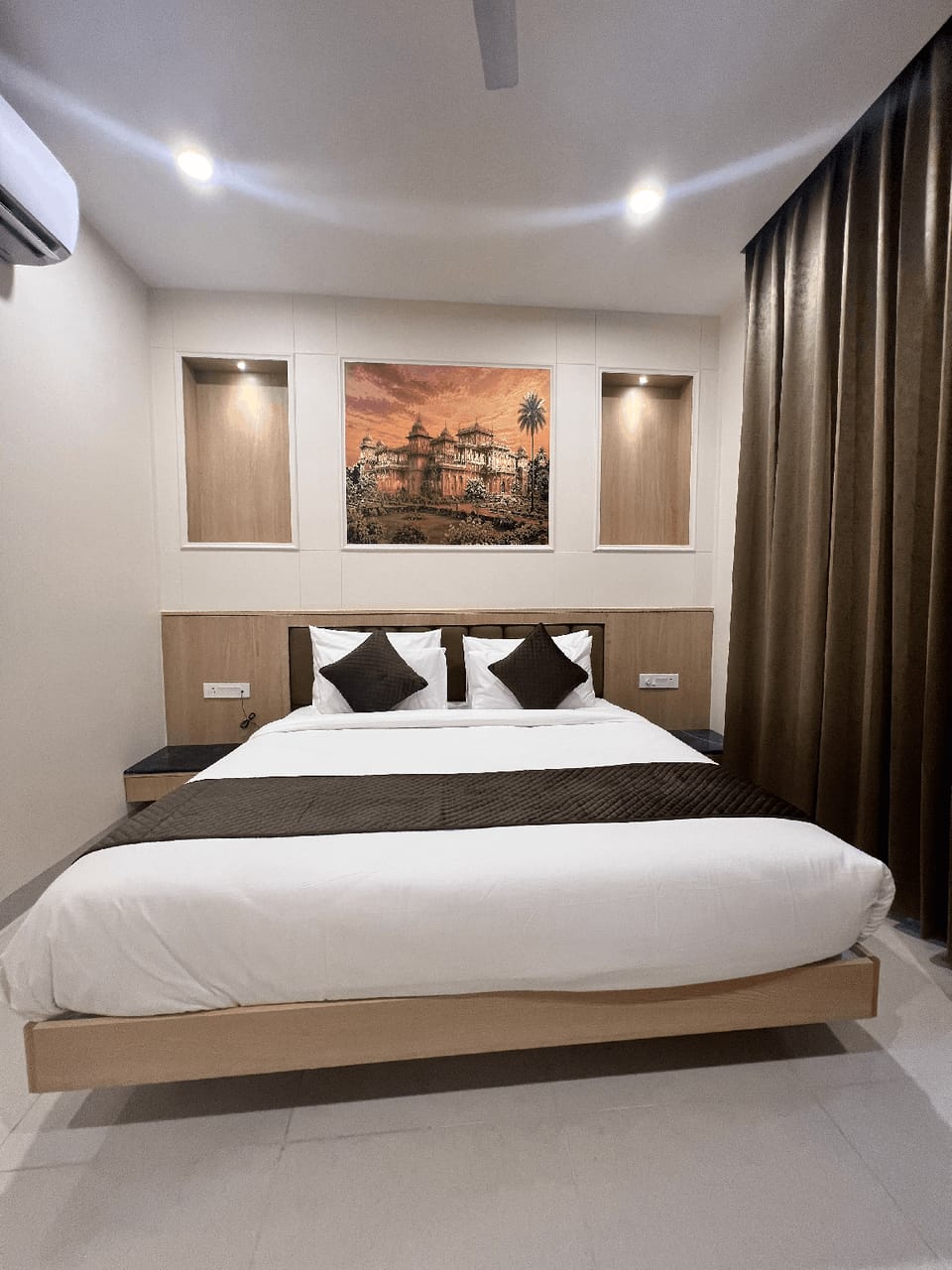 Hotel Sanjay Palace  Hotel in Jaipur