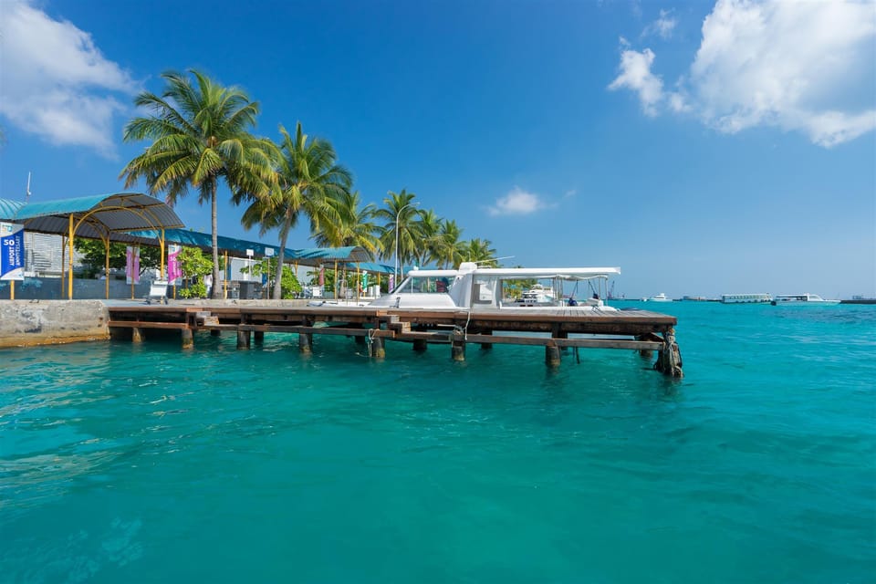 Crystal Sands Villa Hotel in Maldives