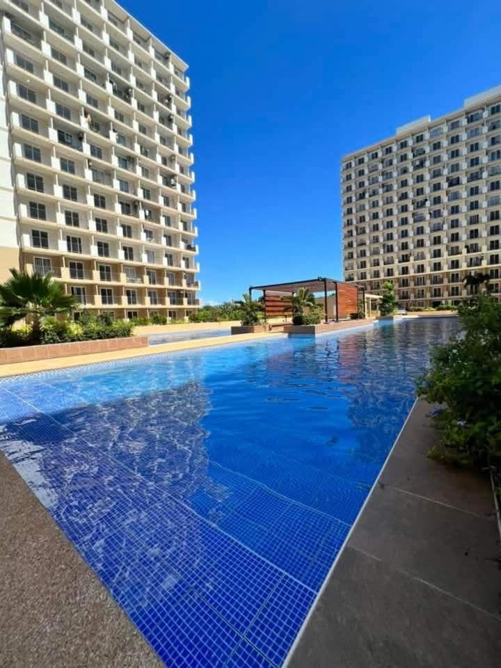 Serenity by the pool  Hostel in Lapu-Lapu City