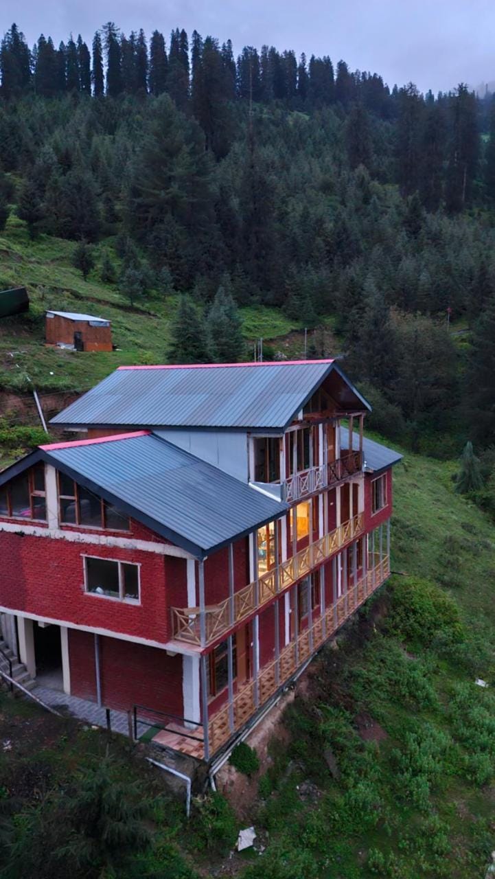 The Ki Retreat Shoja Hotel in Himachal Pradesh