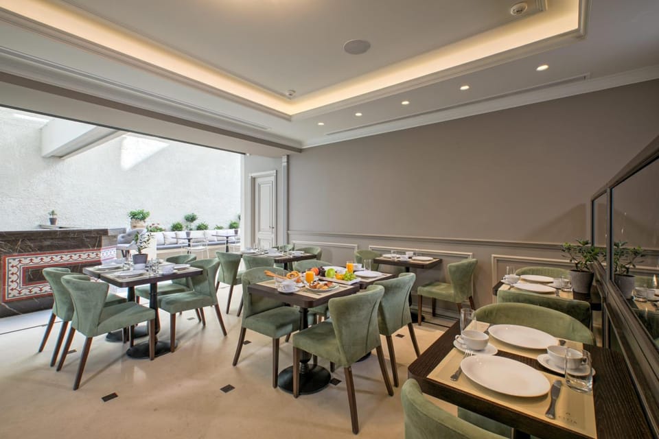 ESTIA BOUTIQUE APARTMENTS Apartment hotel in Athens