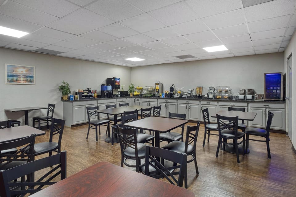 SureStay by Best Western Greenville Hotel in Ohio