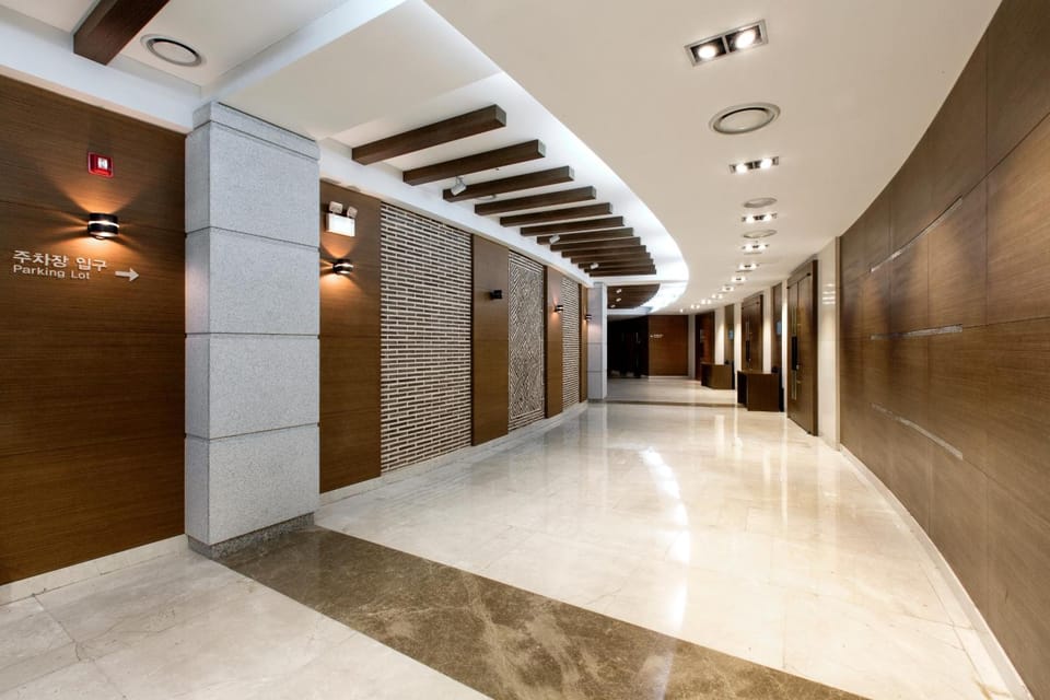 [Agoda Pick] Commodore Hotel Hotel in Busan