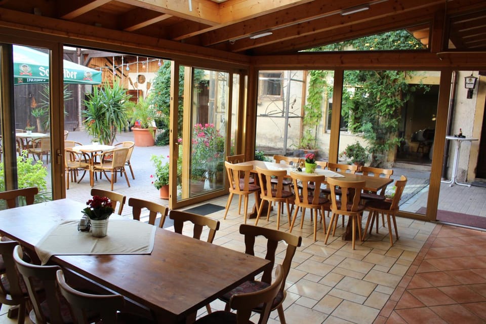 Pension Zur Grunen Eiche Hotel in Thuringia, Germany