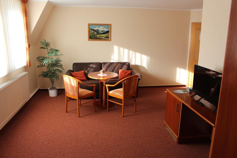 Pension Zur Grunen Eiche Hotel in Thuringia, Germany