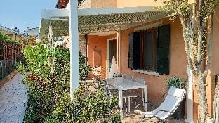 Elegante ed accogliente appartamento con garage. Hotel in Veneto