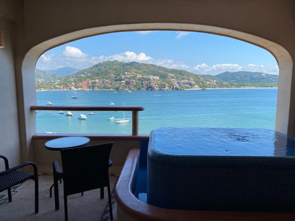 Villa del Pescador Hotel in Zihuatanejo