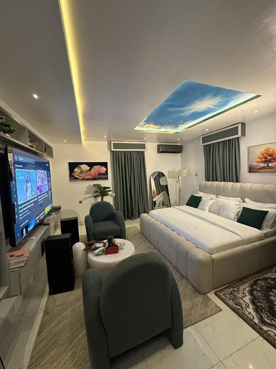 Guestroom