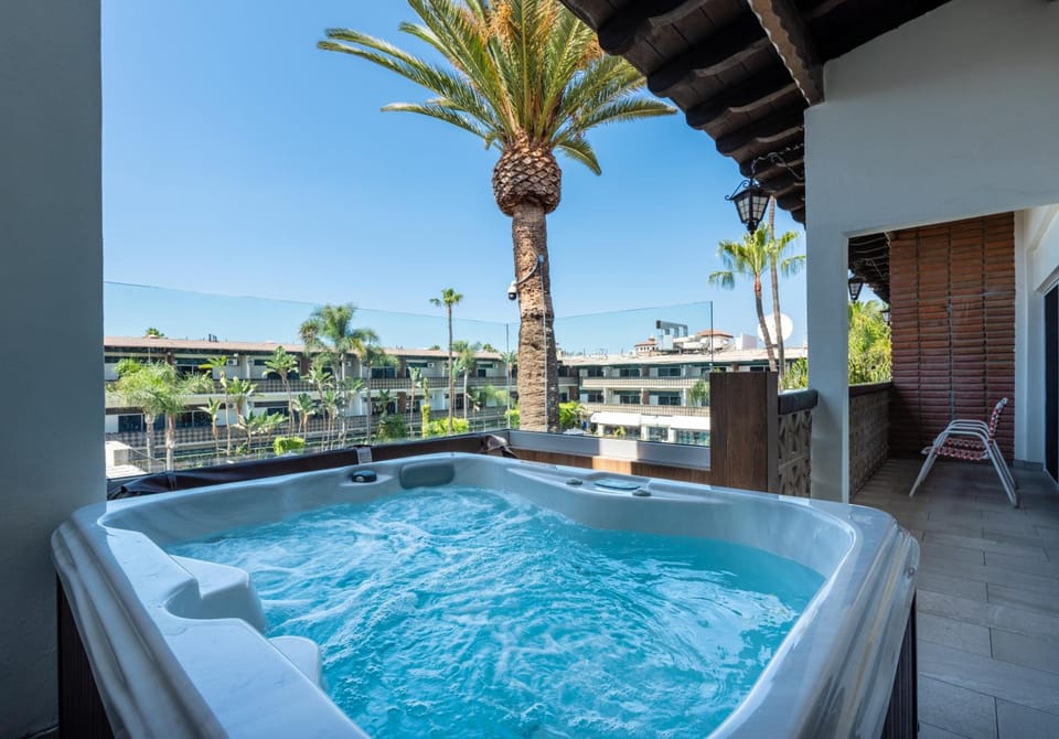 Hot tub