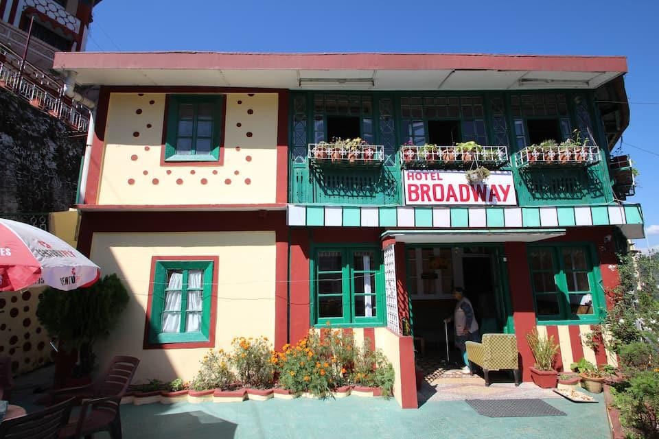 Hotel Broadway Hotel in Uttarakhand