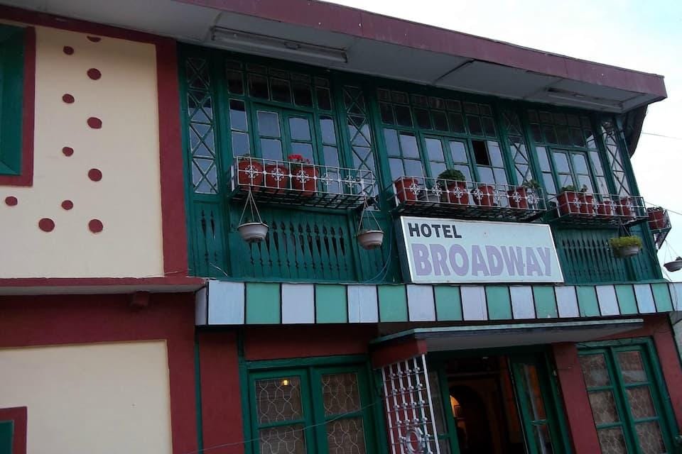 Hotel Broadway Hotel in Uttarakhand