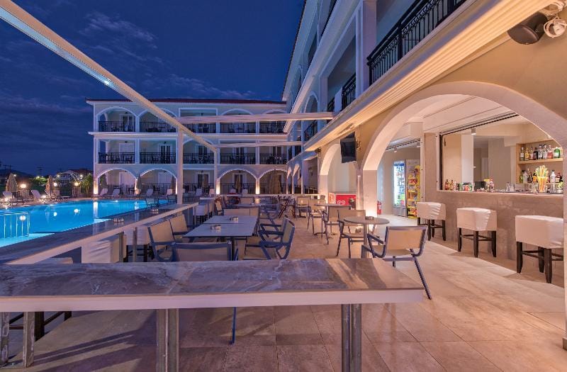 Athina Apts Hotel in Kalamaki Main Road