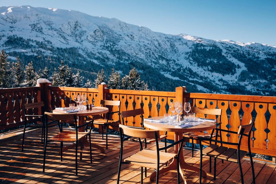 Hotel Le Coucou Meribel Hotel in Les Allues