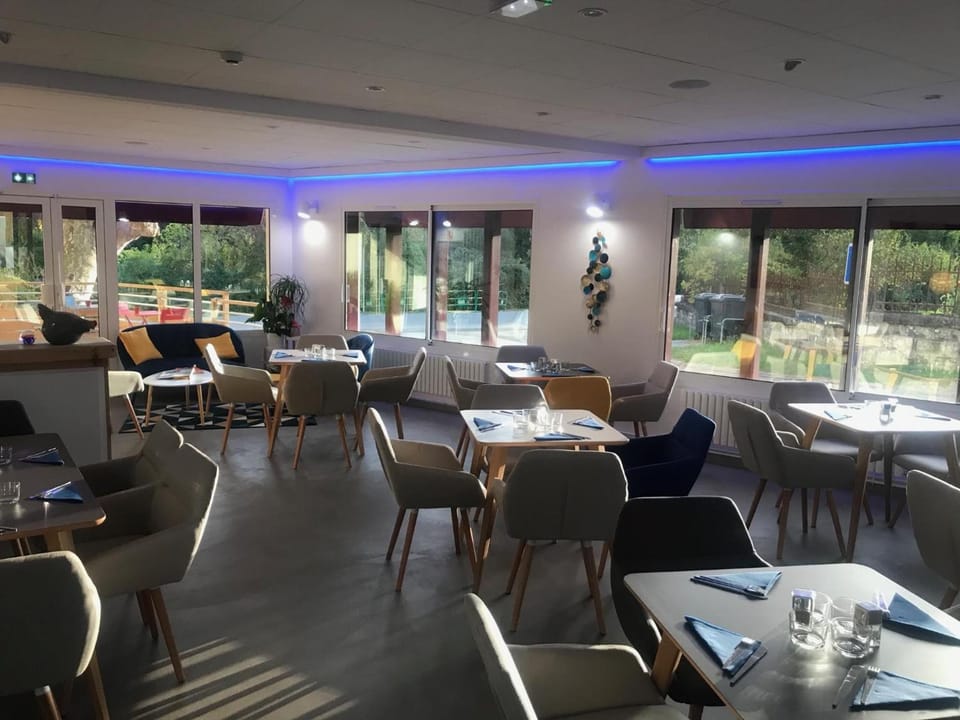 Hotel du Lac d'Arjuzanx Hotel in Nouvelle-Aquitaine