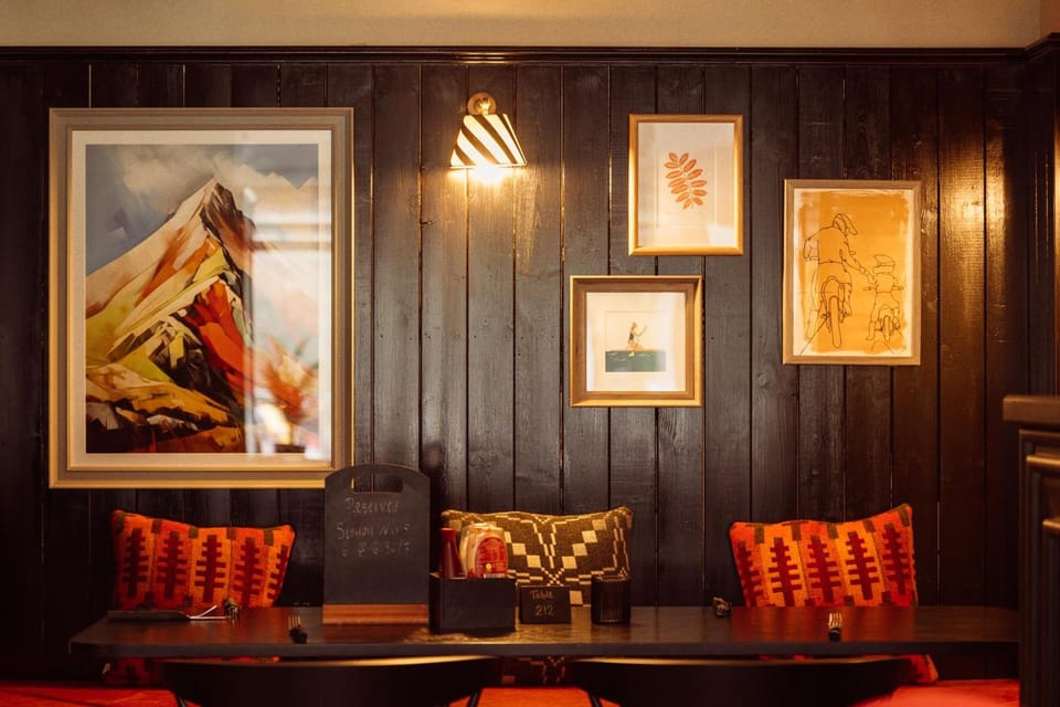 Tyn-y-Coed Inn Hotel in Wales