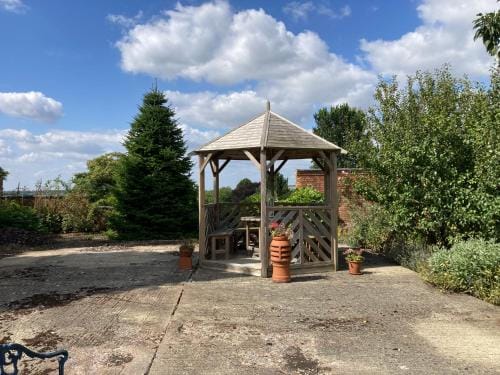 The Gardens Hotel in Daventry District