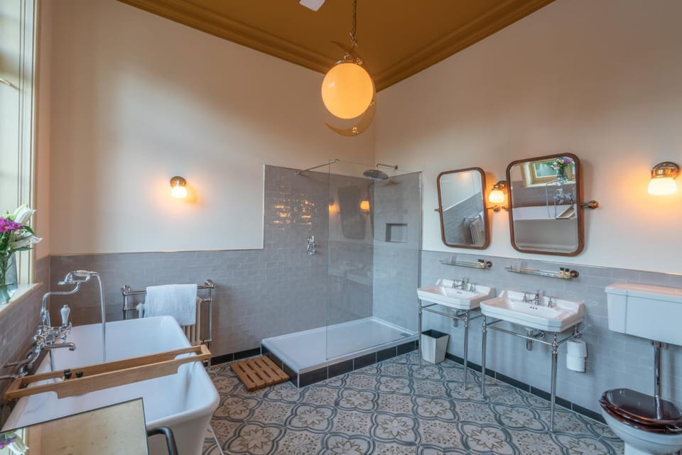 Albero Bedrooms Hotel in Bedford