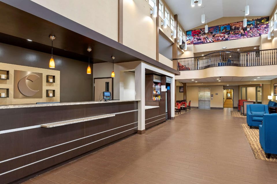 Comfort Suites Columbus Expo Center Hotel in Ohio