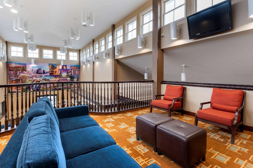 Comfort Suites Columbus Expo Center Hotel in Ohio