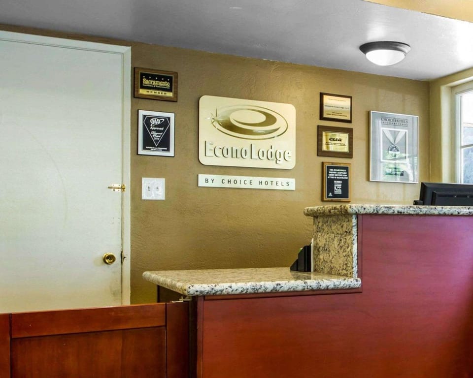 Econo Lodge Sacramento Convention Center Hotel in Sacramento