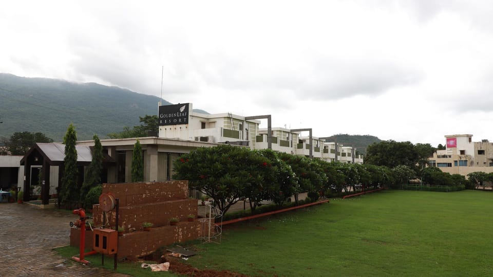 GOLDEN LEAF RESOT Resort in India