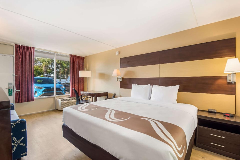 Suite room