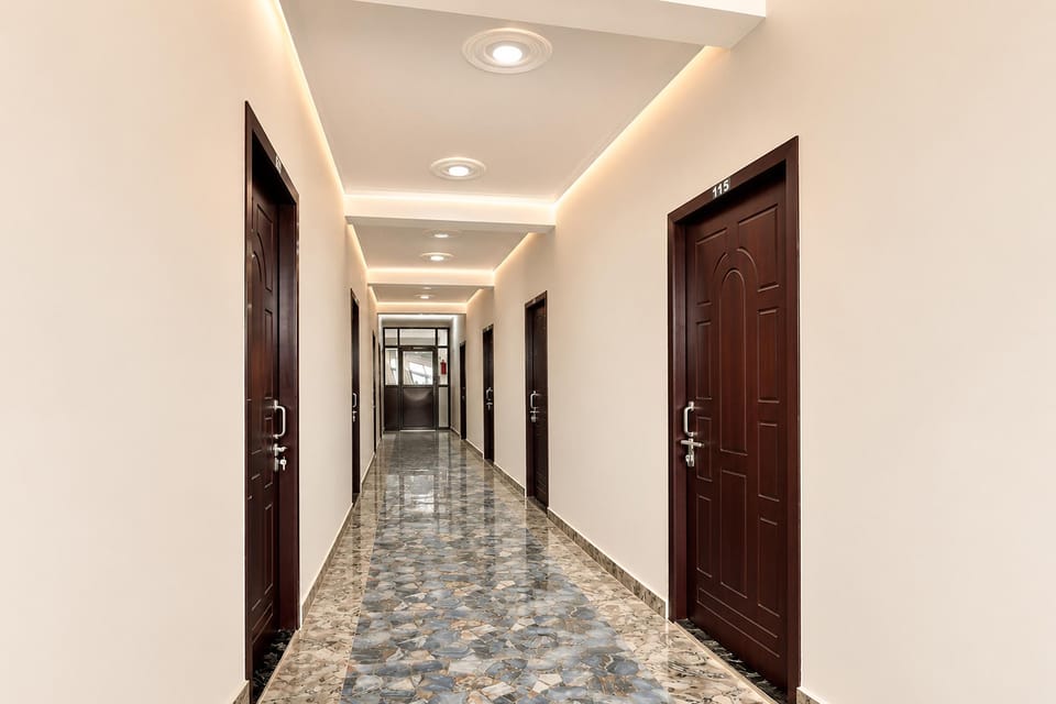 FabHotel Rameshwaram Palace Hotel in Lucknow