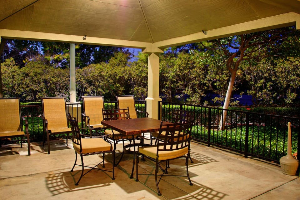 Sonesta Simply Suites Irvine Spectrum Hotel in Irvine
