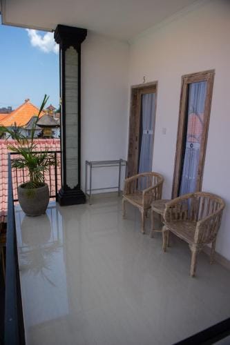 Eva Guest House Hotel in North Kuta