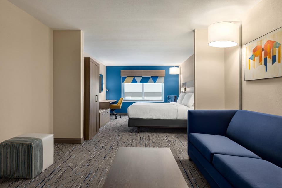 Suite room