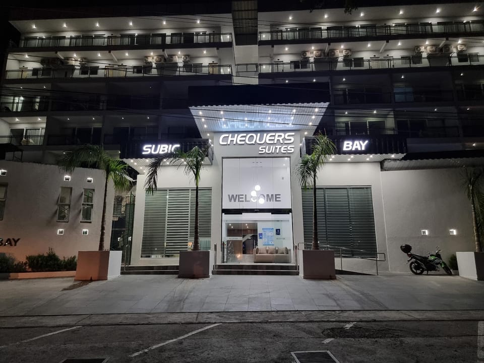Chequers Suites Apartment hotel in Olongapo