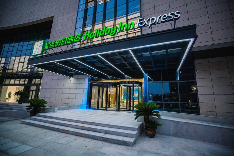 Holiday Inn Express Ningbo Fenghua By IHG Hotel in Zhejiang