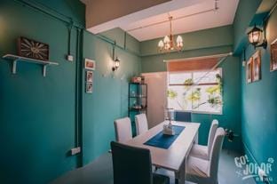 Attrus Bed & Breakfast . 聚 Hostel in Johor Bahru