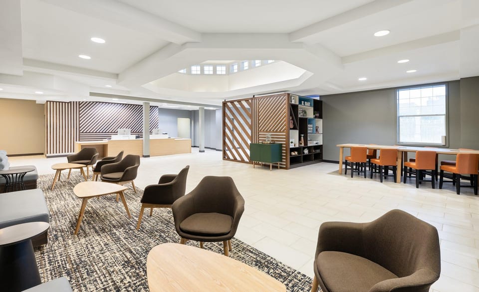 Holiday Inn Redding By IHG Hotel in Redding