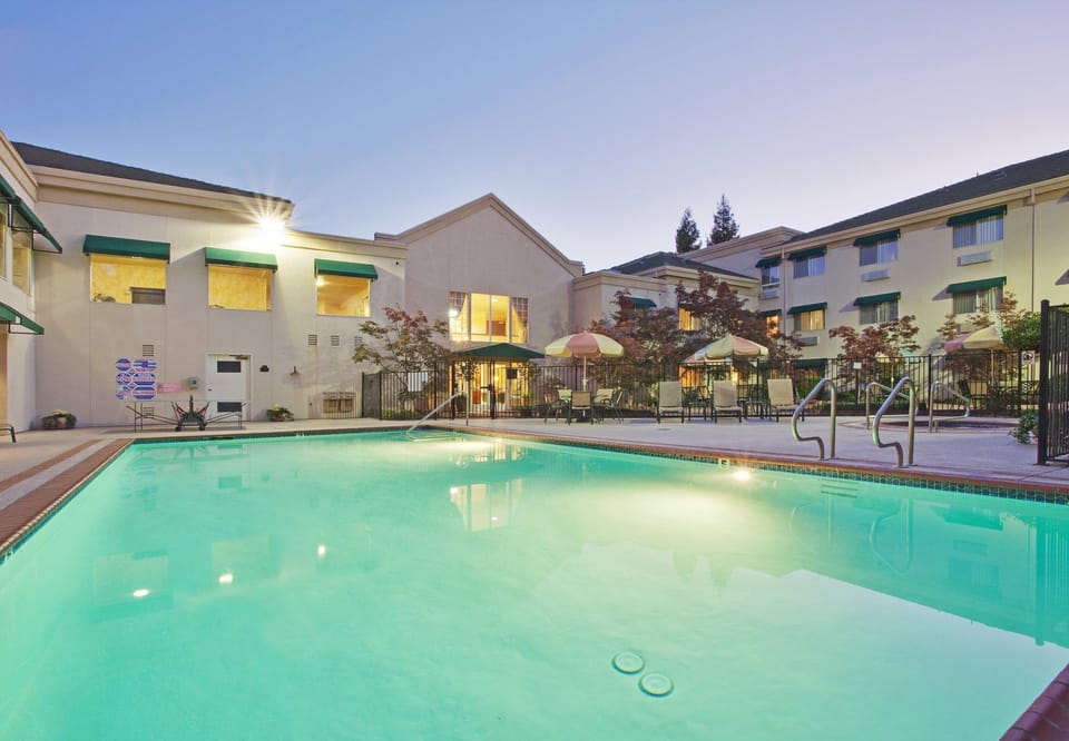 Holiday Inn Auburn By IHG Hotel in Auburn